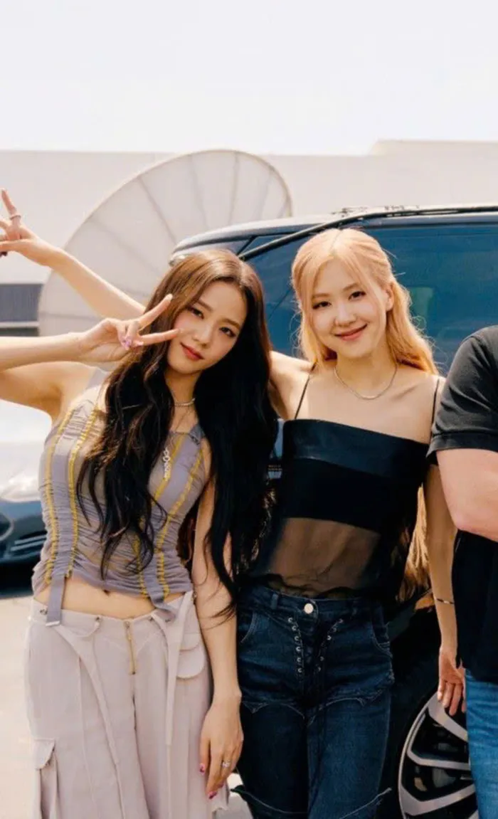 ảnh black pink ngầu