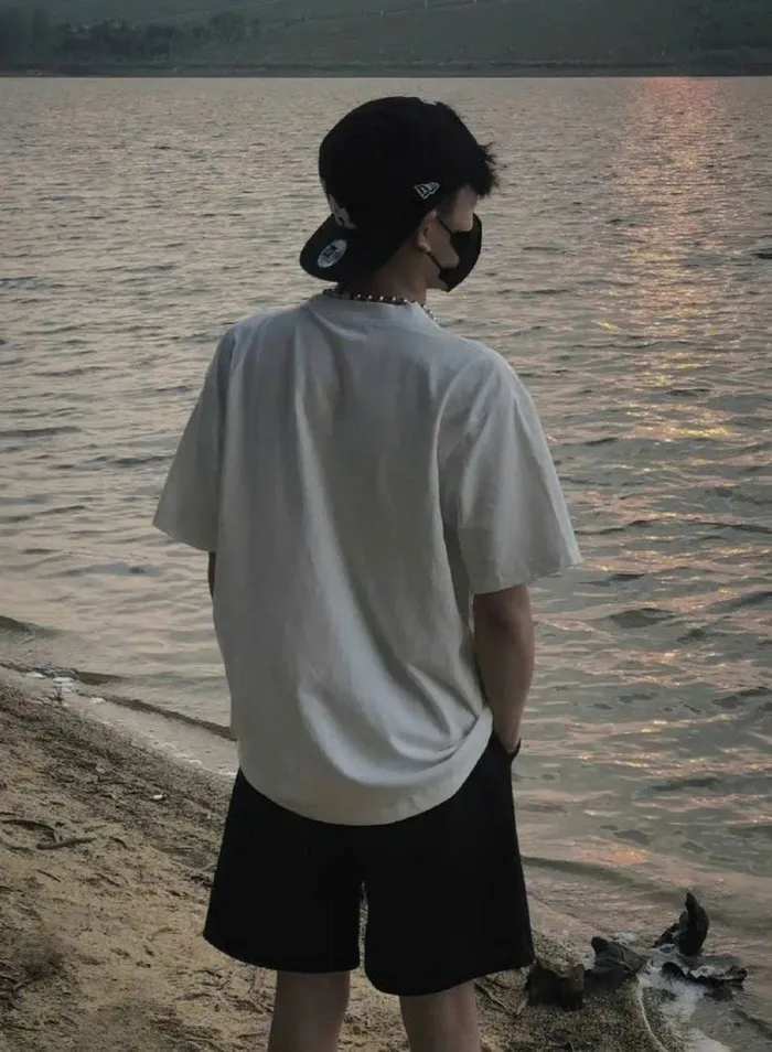 chụp sau lưng nam