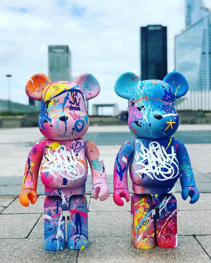 gấu bearbrick hình nền