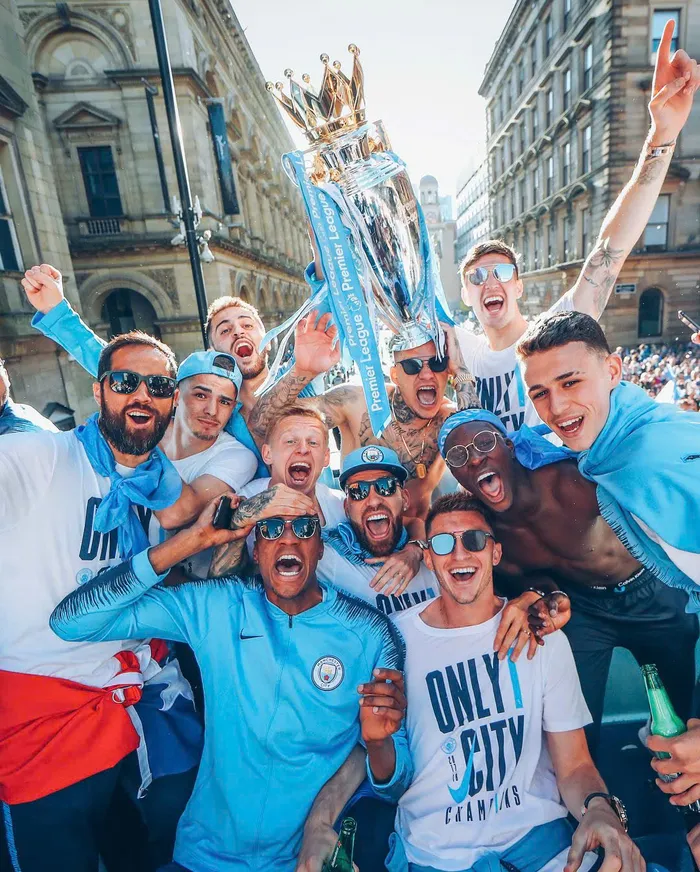 ảnh câu lạc bộ manchester city