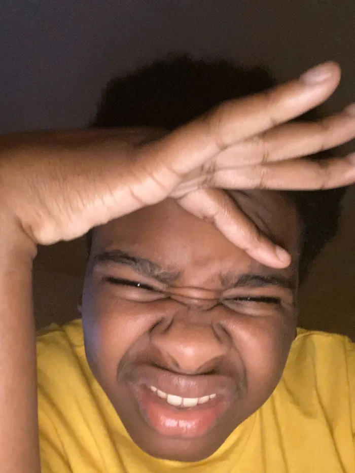 meme anh da đen cười