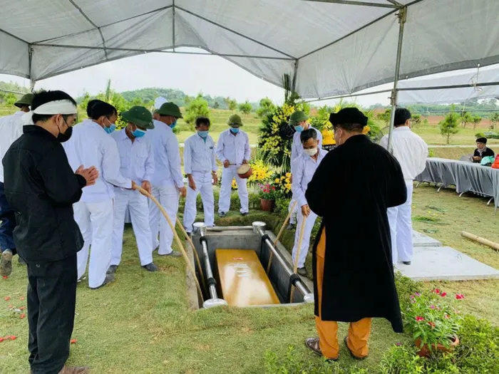 ảnh buồn đám tang