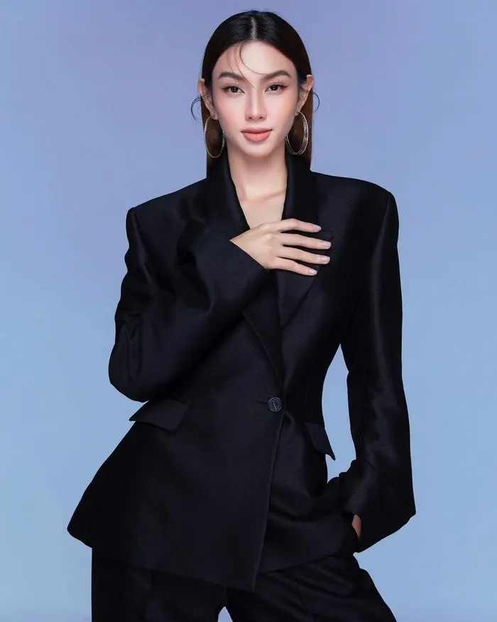 ảnh nữ doanh nhân đẹp