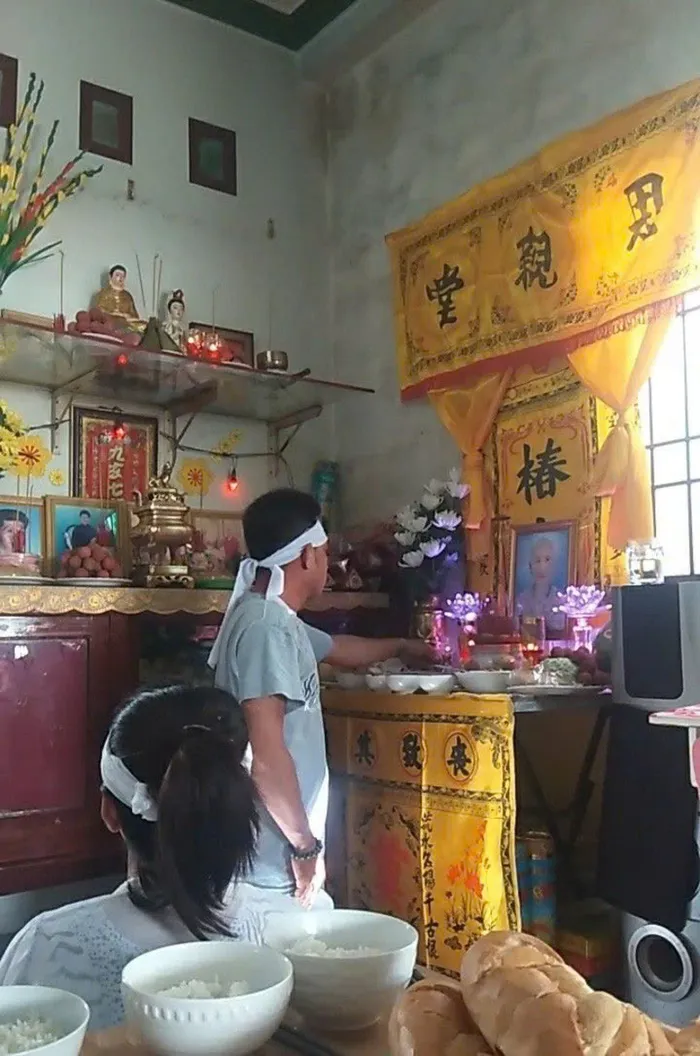 ảnh tang lễ đen