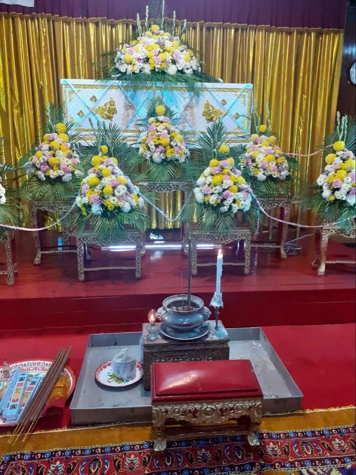 hình ảnh tang lễ đen