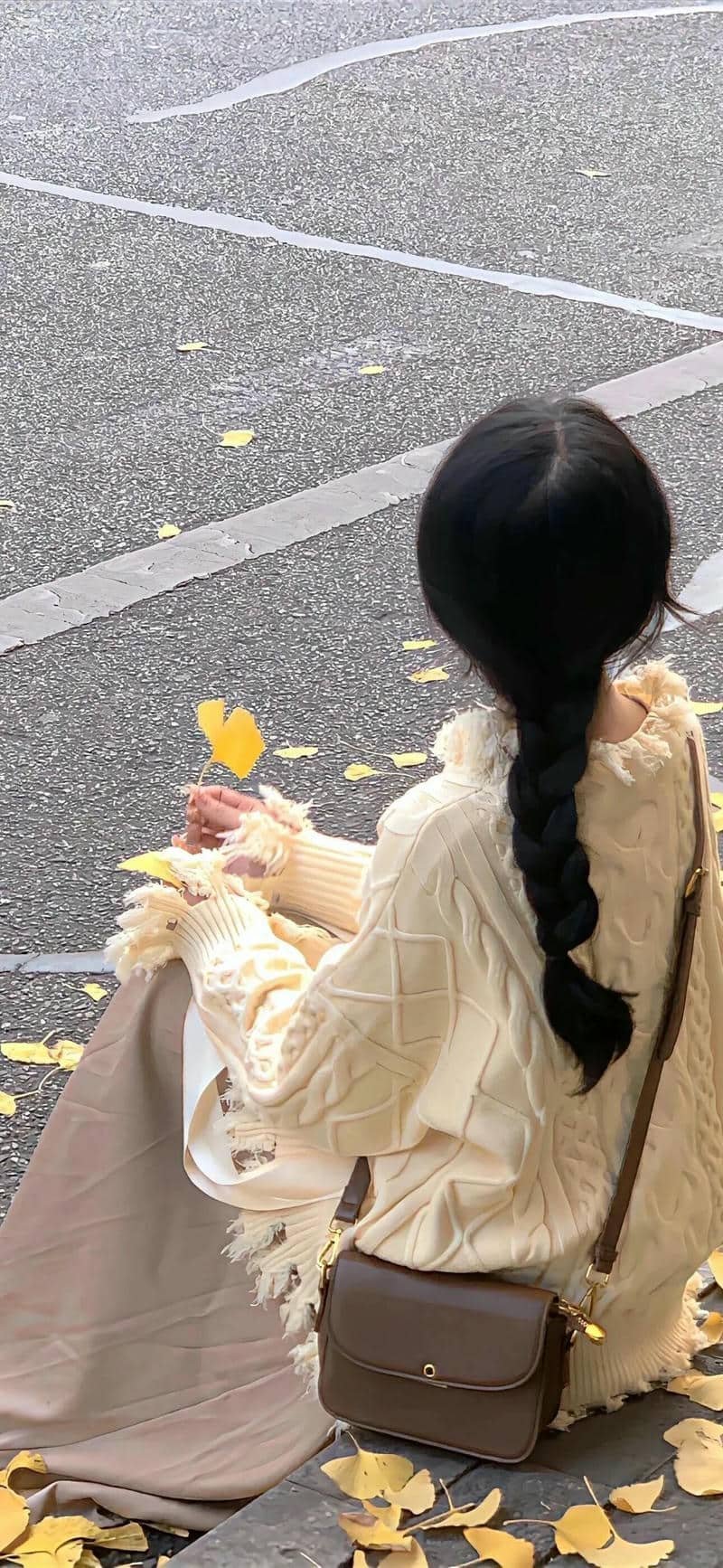 ảnh gái xinh chụp sau lưng (20)