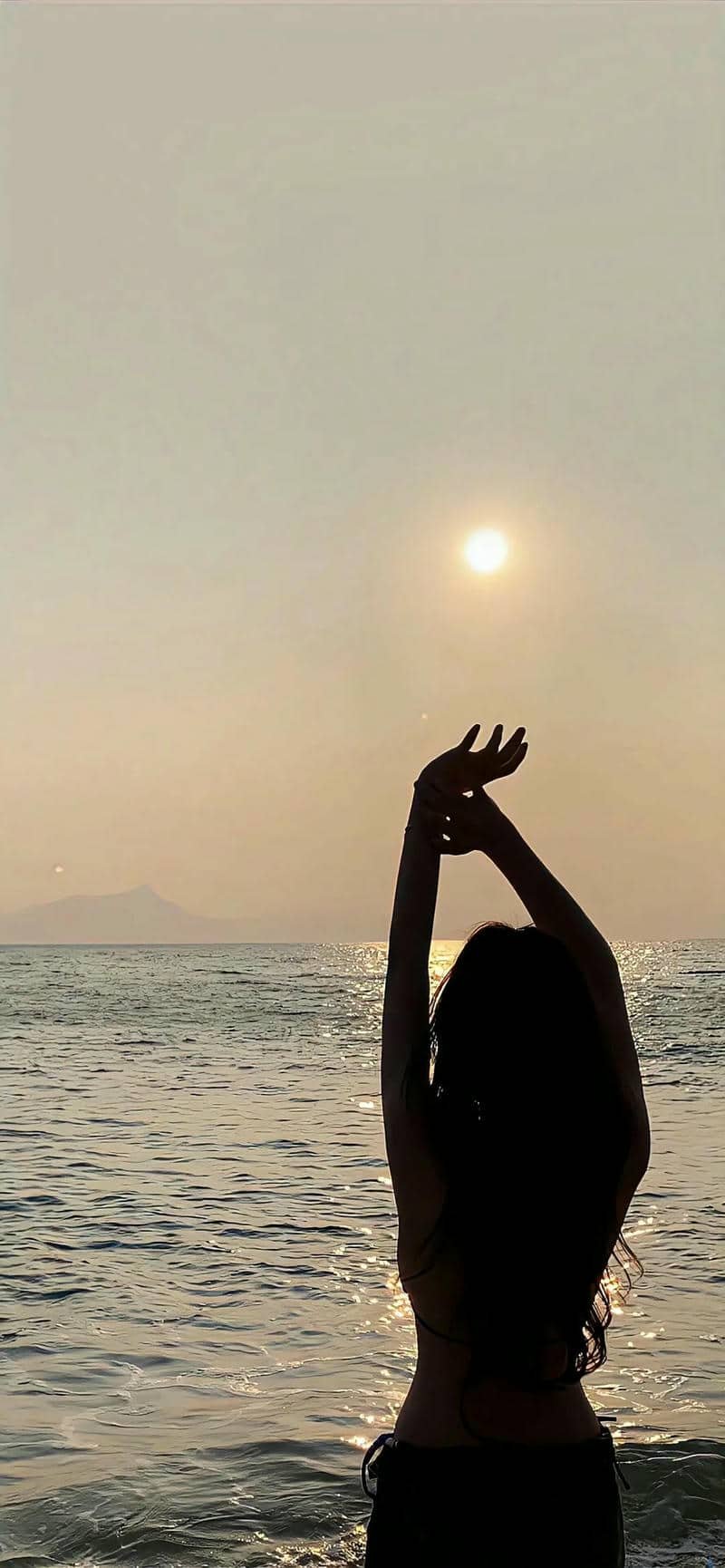 ảnh gái xinh chụp sau lưng (24)