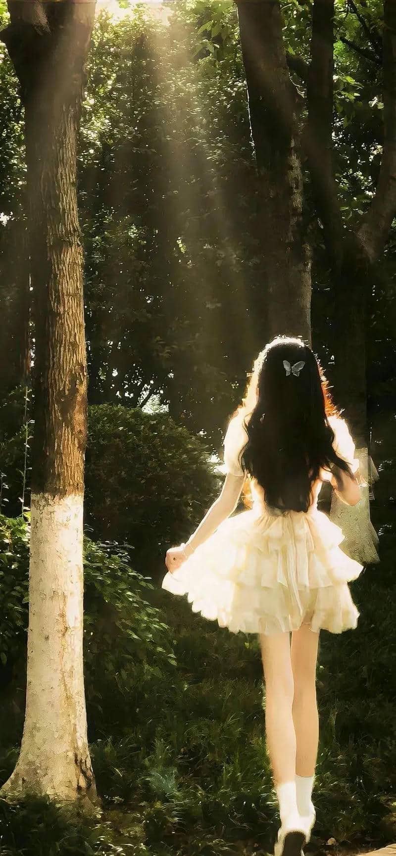 ảnh gái xinh chụp sau lưng (26)