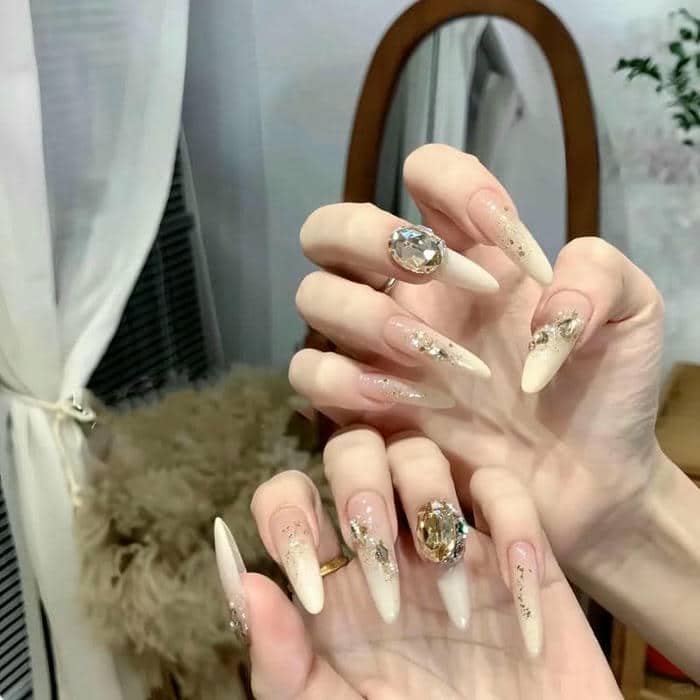 nail đính đá (13)