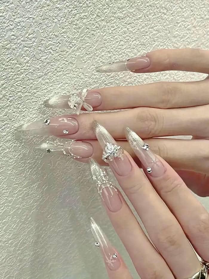 nail đính đá (2)