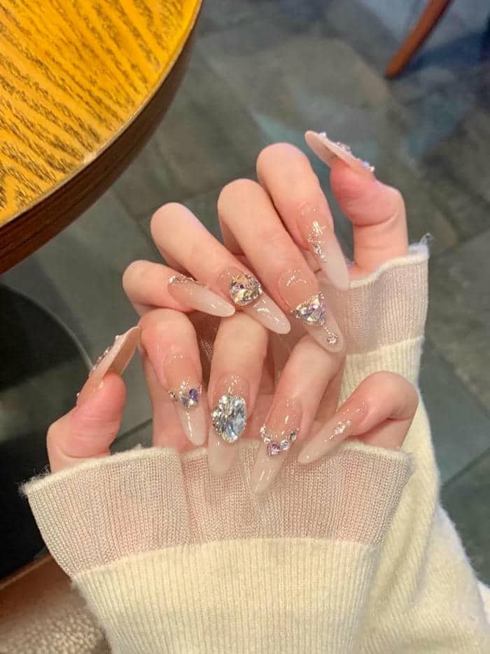 nail đính đá (3)