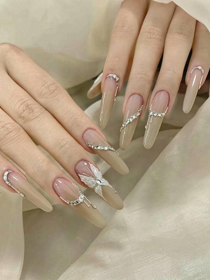 nail đính đá (4)