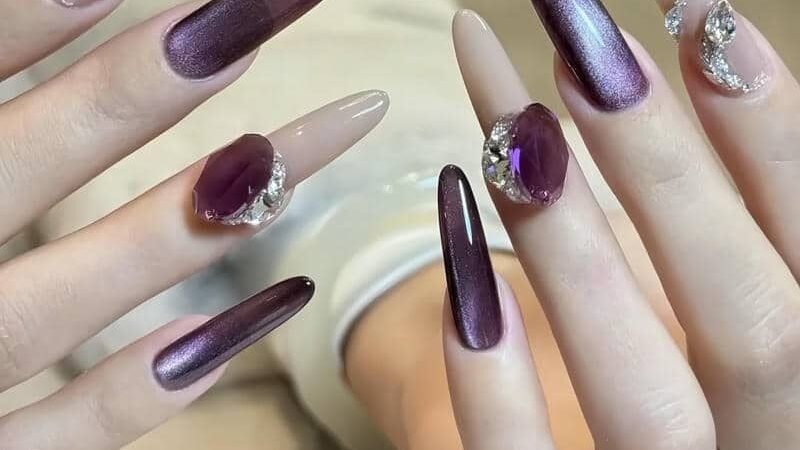Bộ sưu tập 77+ mẫu nail tím đẹp, cuốn hút và đầy nữ tính