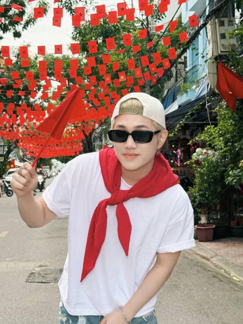 ảnh Captain Boy (48)