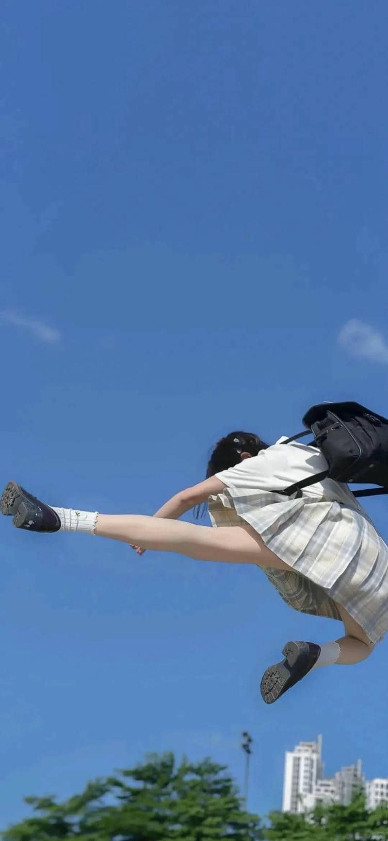 gái xinh mặc váy ngắn (44)